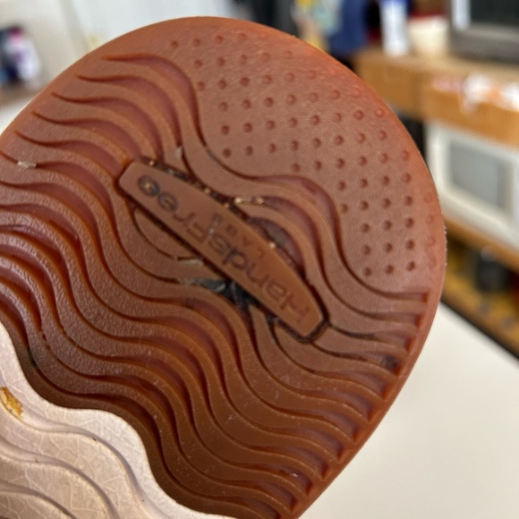 Like new Kiziks. Worn 3 times. Dusk Blue Pragues - Picture 4 of 6